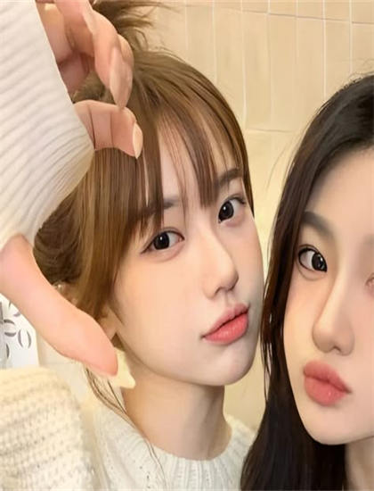 《女人何苦为难女人》美学价值分析：艺术美感与审美特征探讨，未删减版